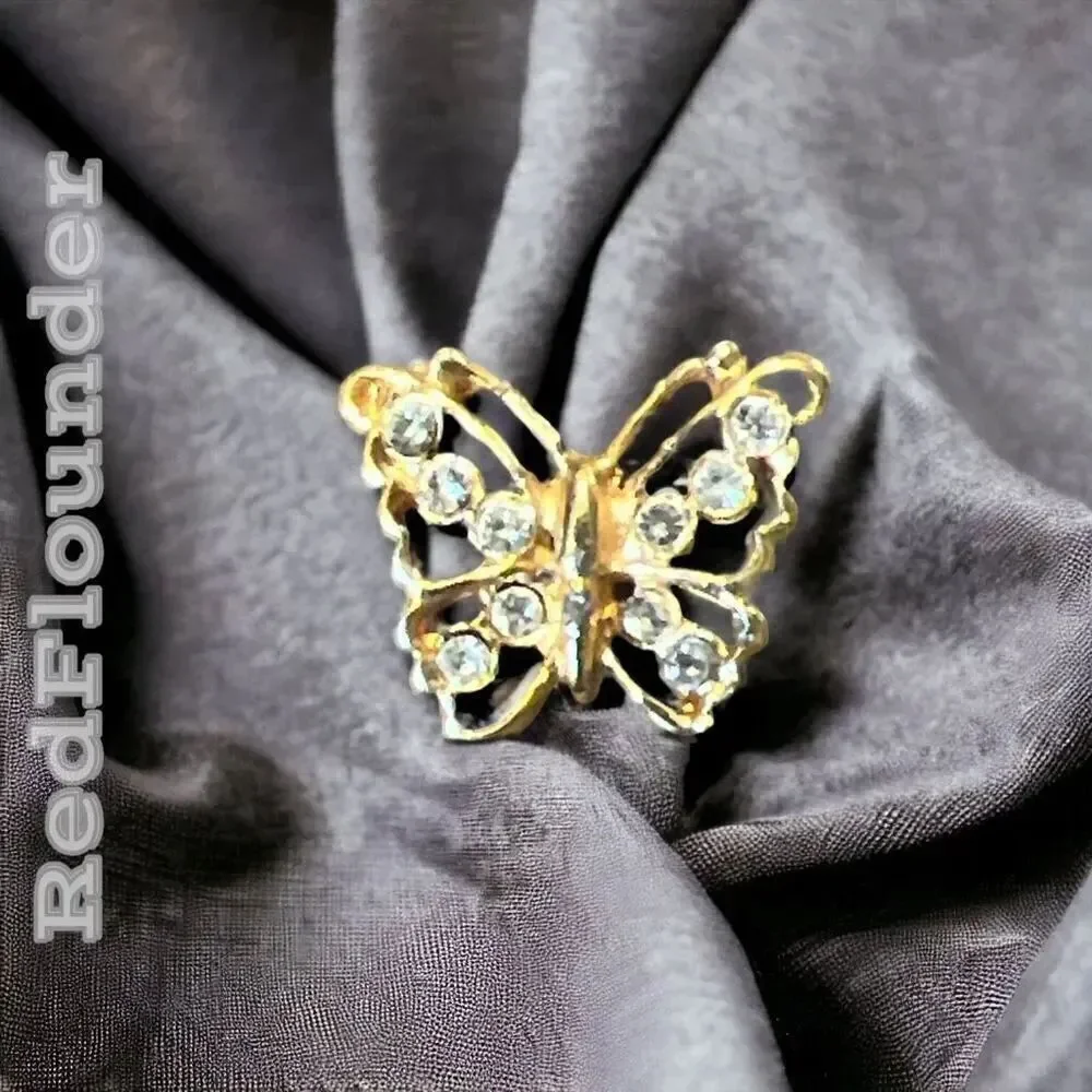 Vintage Gold Tone & Clear Rhinestone Pin